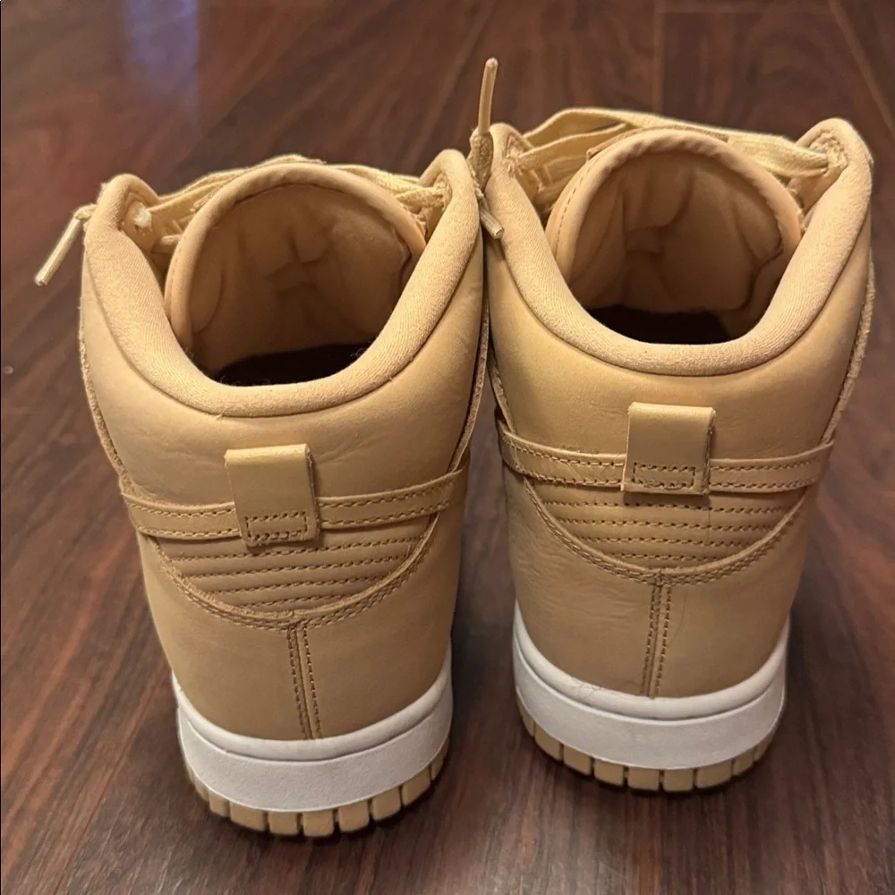 Nike Dunk High Premium Vachetta Tan